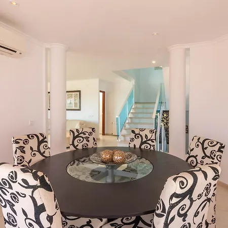 Azafran By Abahana * Ifach