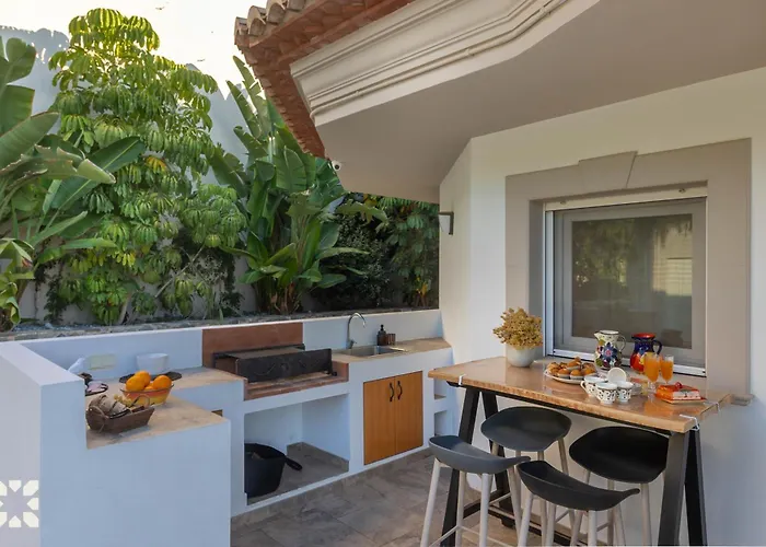 Vila Azafran By Abahana *