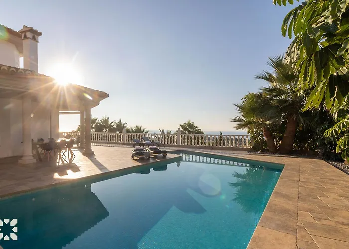 Azafran By Abahana Vila Ifach